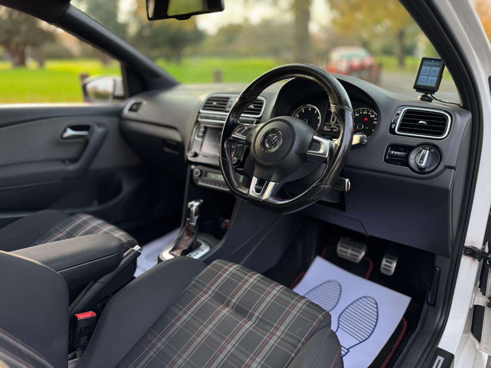 VOLKSWAGEN POLO GTI S-A 180