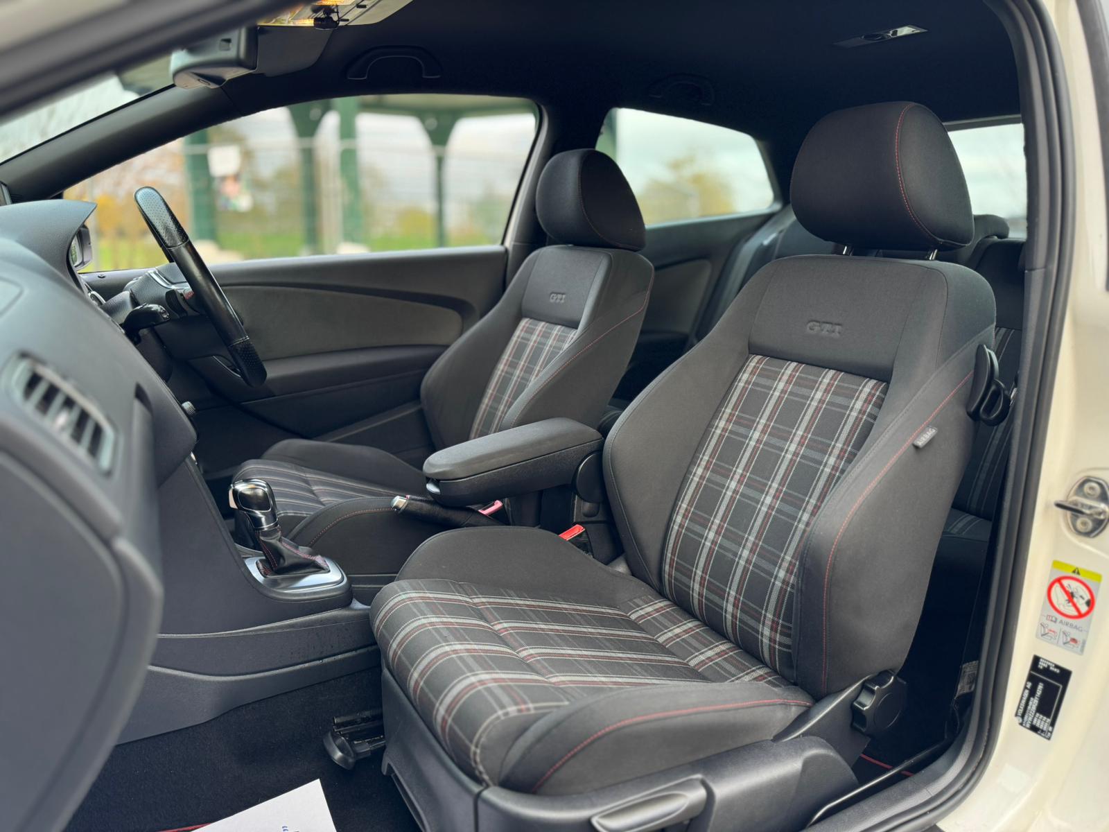 VOLKSWAGEN POLO GTI S-A 180