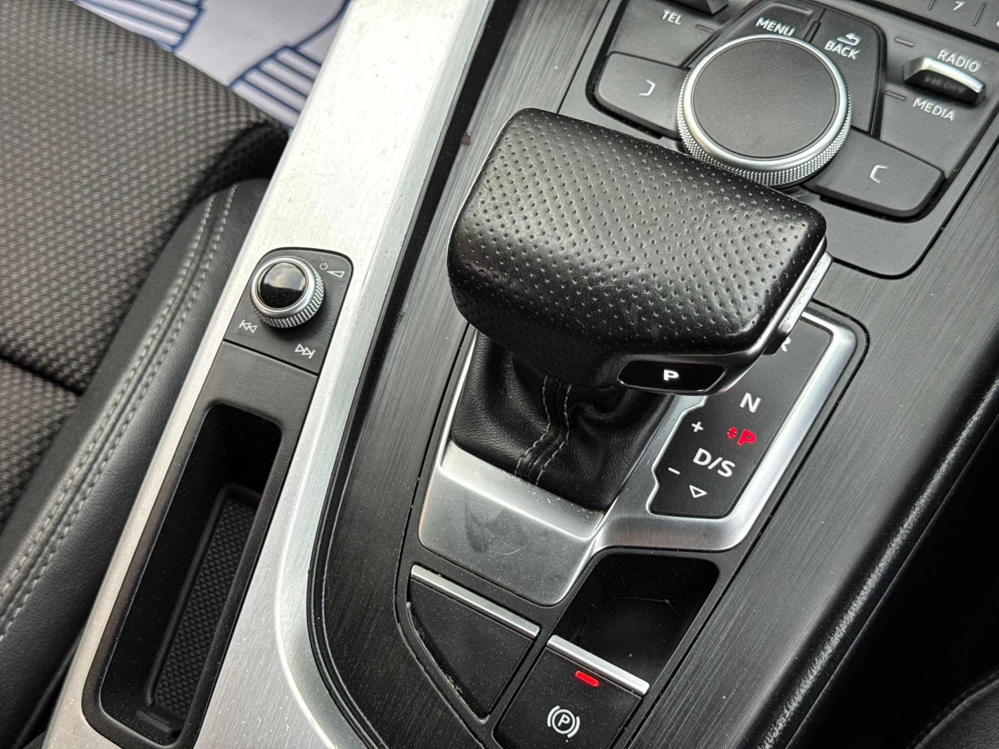 AUDI A4 S LINE TDI QUATTRO S-A