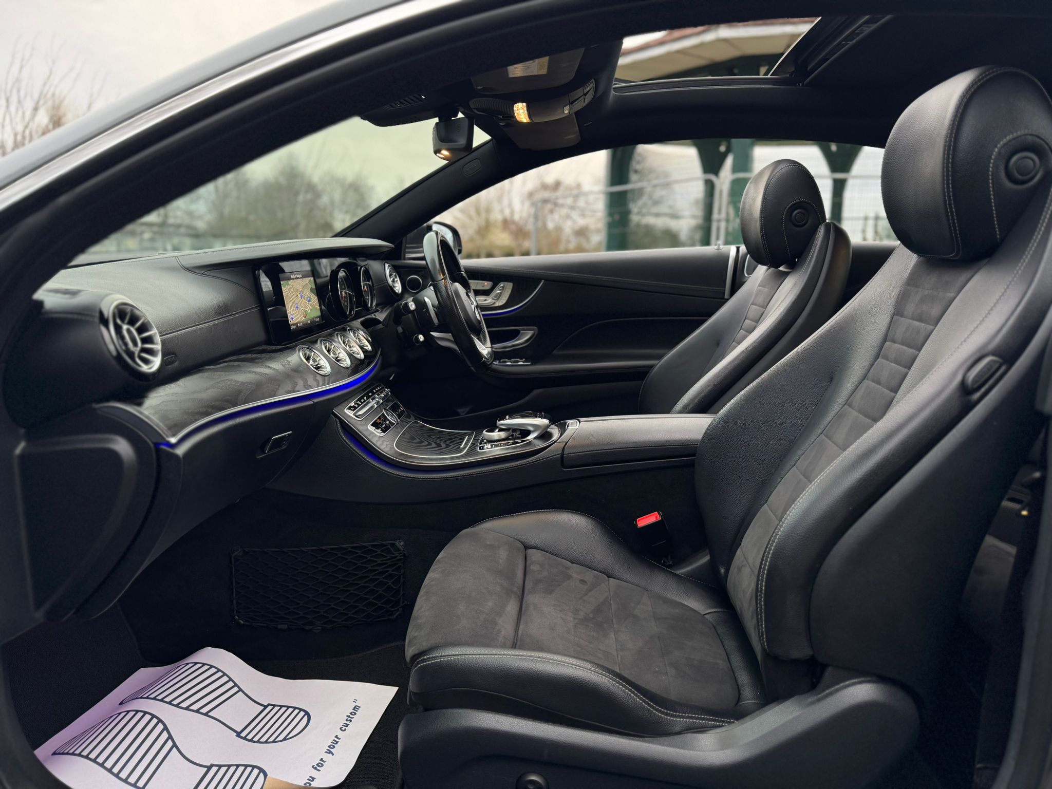 MERCEDES-BENZ E 220 D AMG LINE PREMIUM AUTO