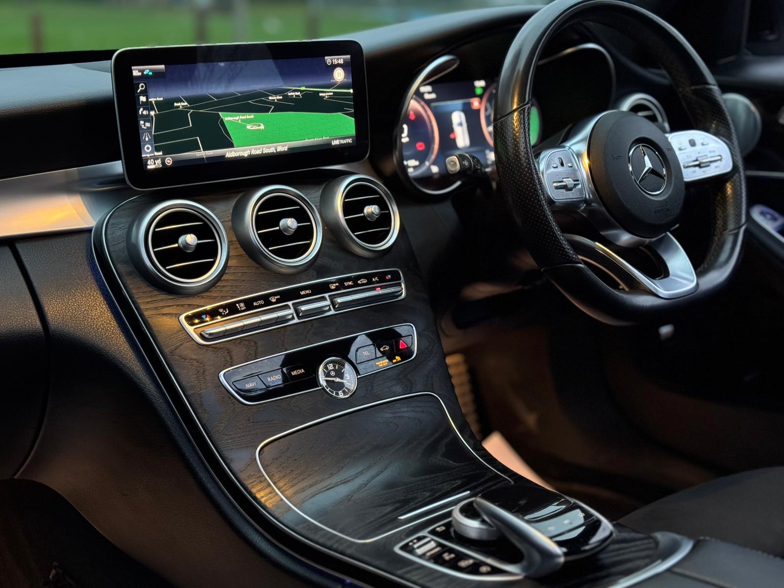 MERCEDES-BENZ C 220 AMG LINE PREMIUM + D A