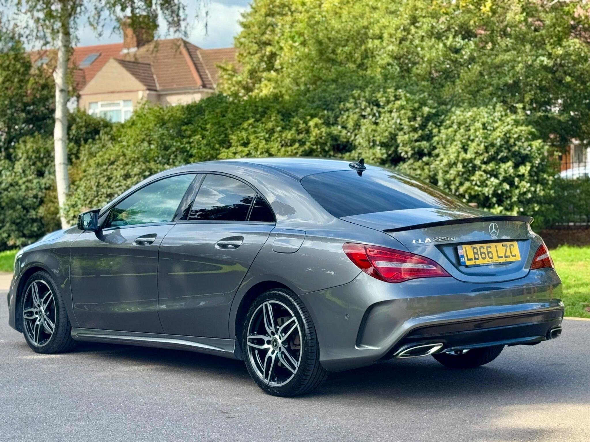 MERCEDES-BENZ CLA 220 D AMG LINE 4MATIC AUTO