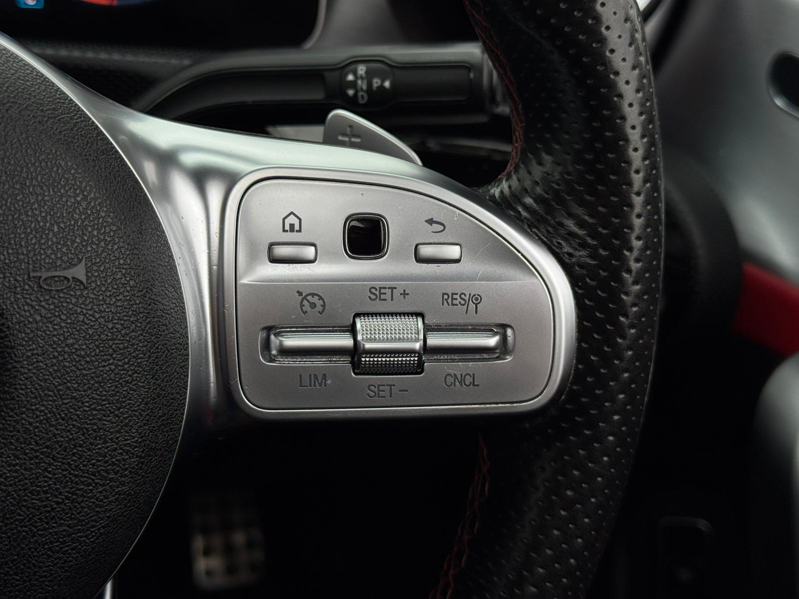 MERCEDES-BENZ CLA 200 AMG LINE PREMIUM + A