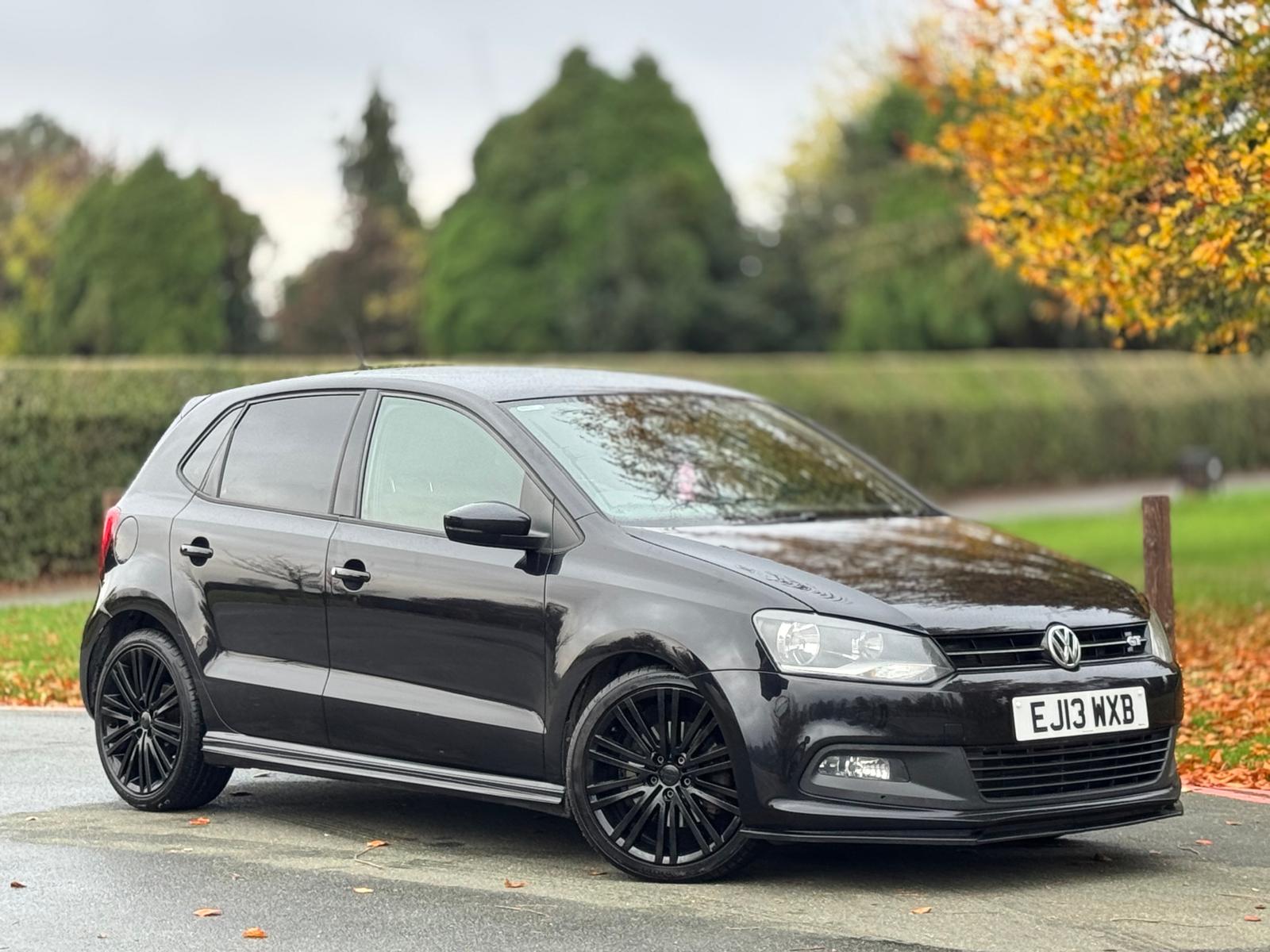 VOLKSWAGEN POLO BLUEGT
