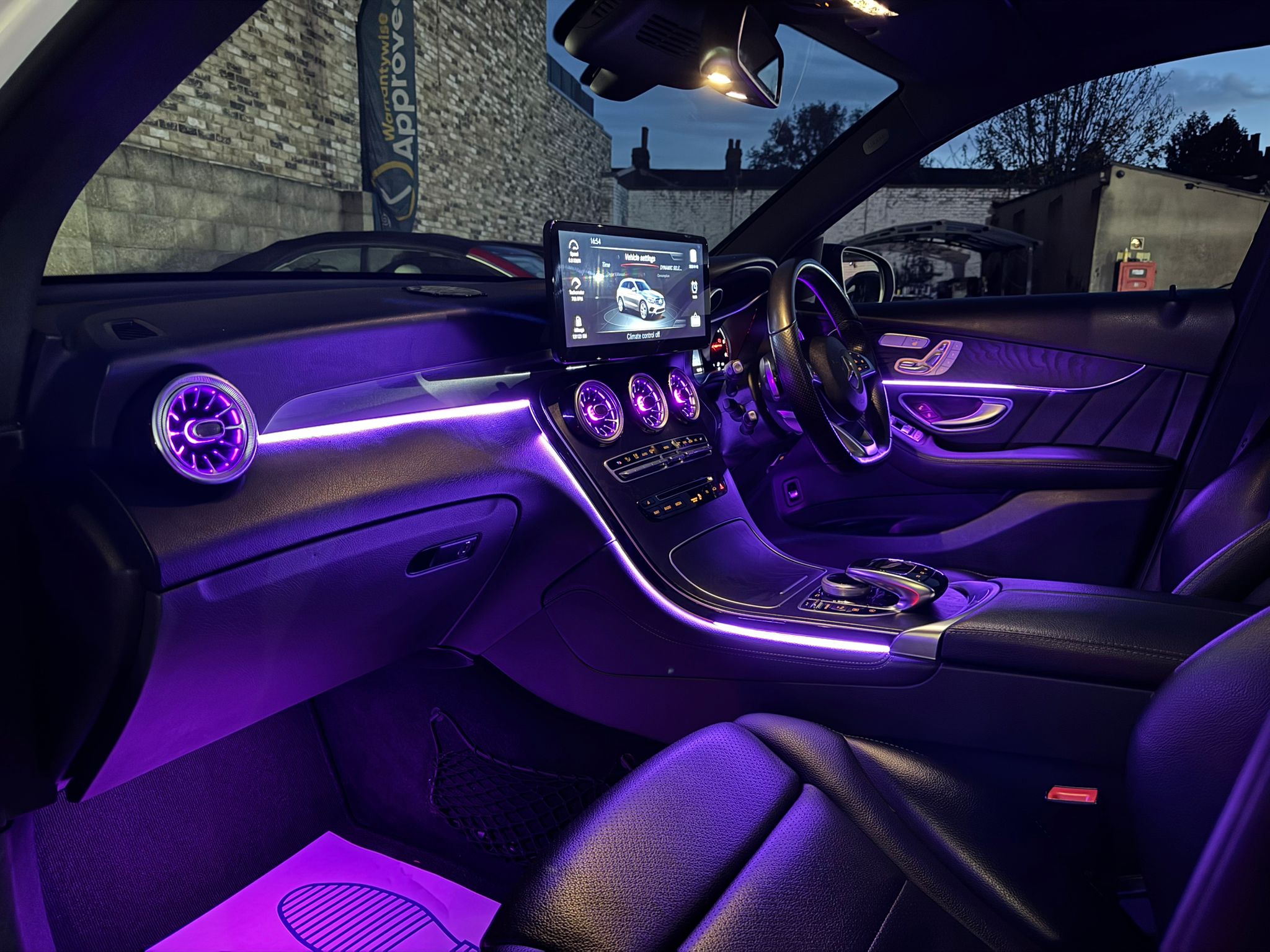 MERCEDES-BENZ GLC 220 D 4M AMG LINE PREM A