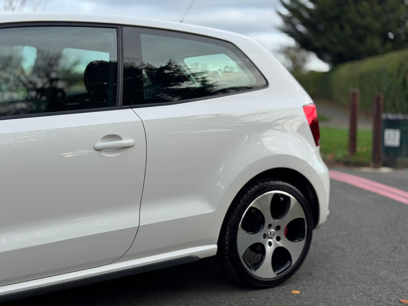 VOLKSWAGEN POLO GTI S-A 180