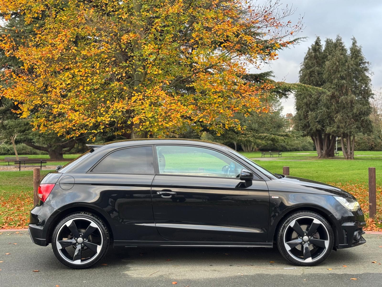 AUDI A1 S LINE BLACK EDITION TFSI