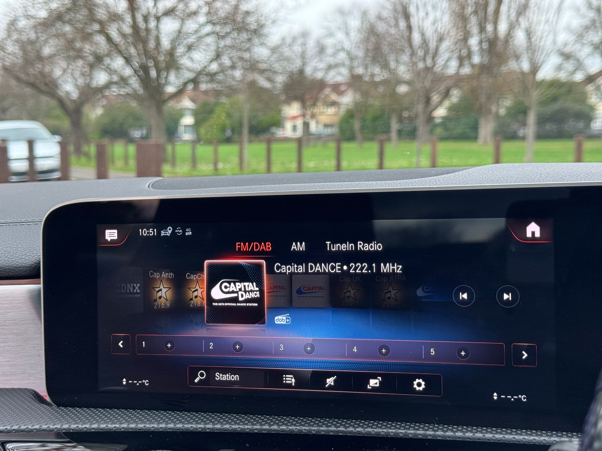 MERCEDES-BENZ CLA 200 AMG LINE PREMIUM + A