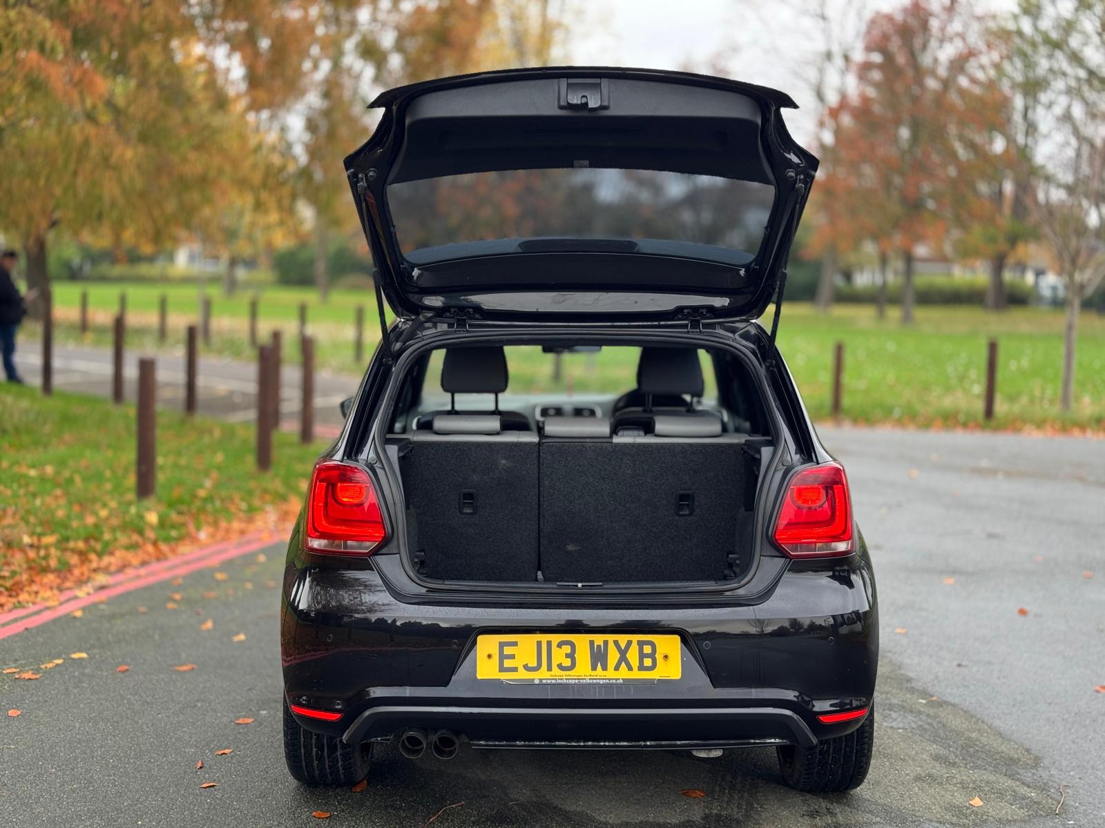 VOLKSWAGEN POLO BLUEGT