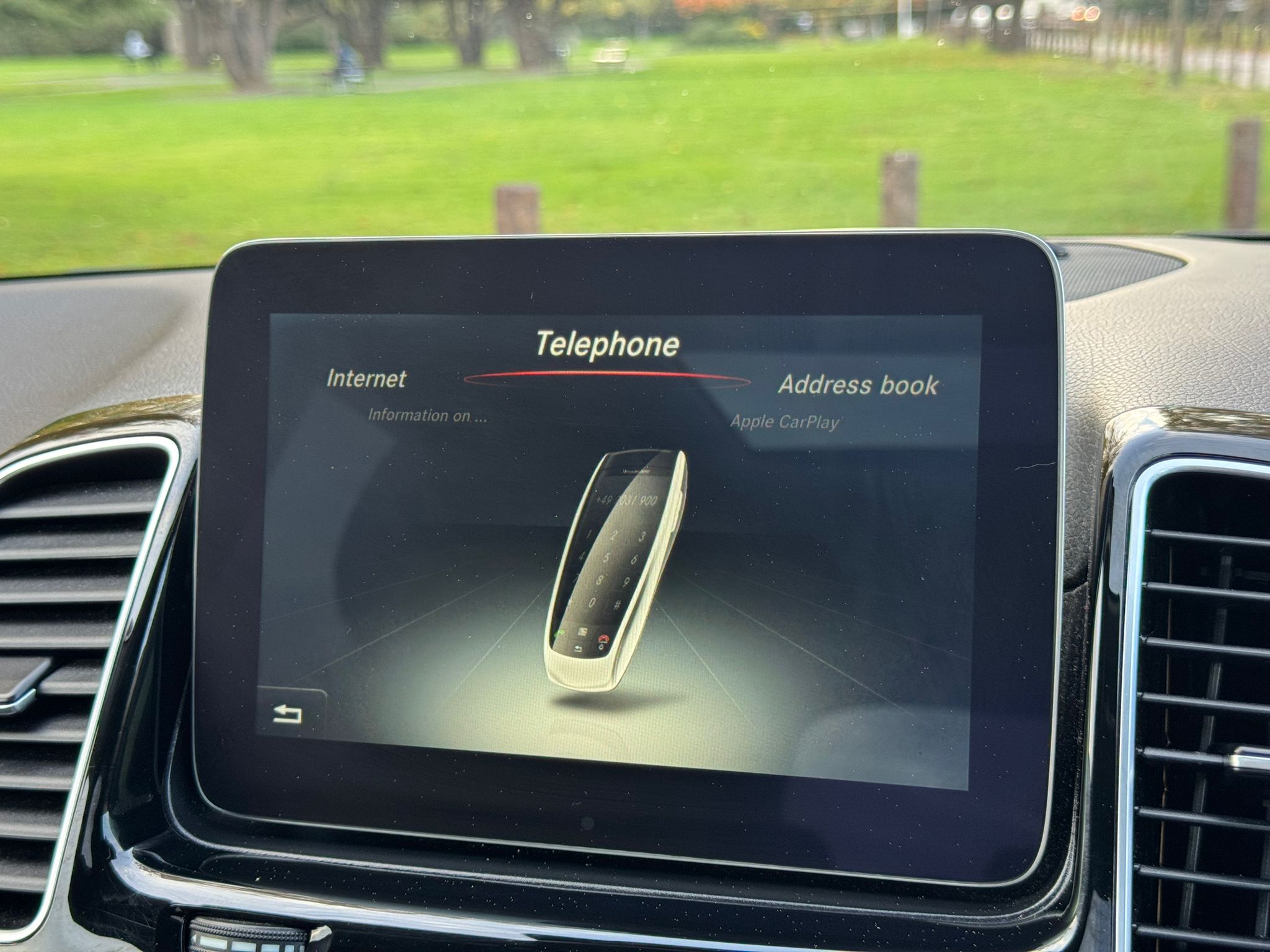 MERCEDES-BENZ GLE 250 D 4M AMG LINE PREM A