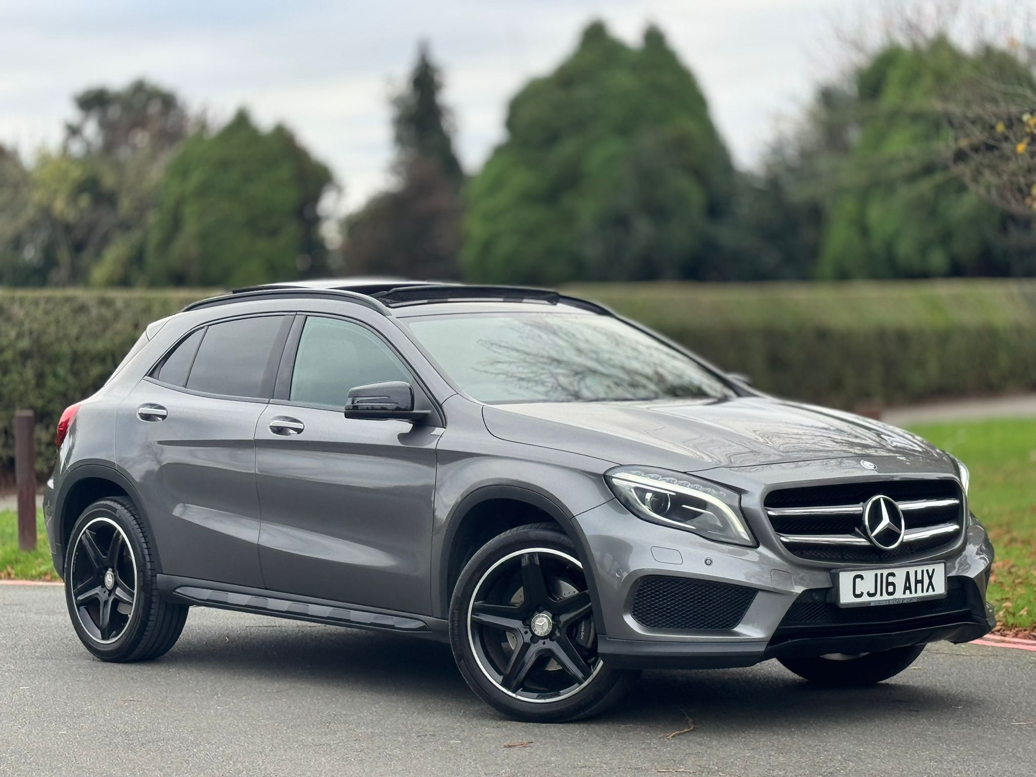 MERCEDES-BENZ GLA 220 D 4MAT AMG LINE PREM+A