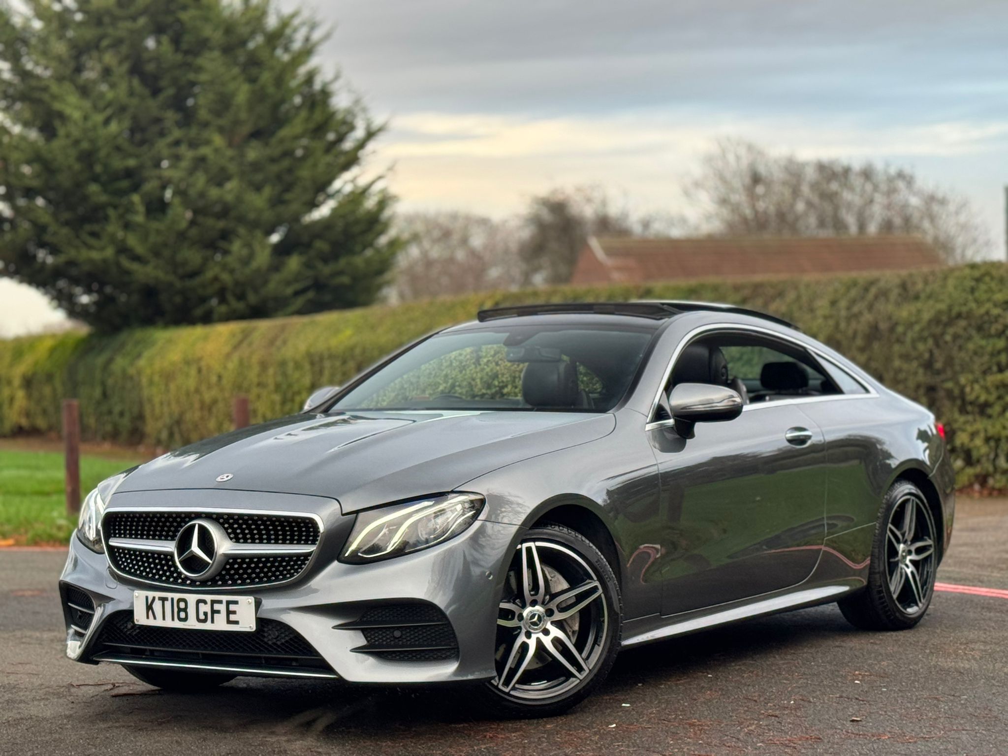 MERCEDES-BENZ E 220 D AMG LINE PREMIUM AUTO