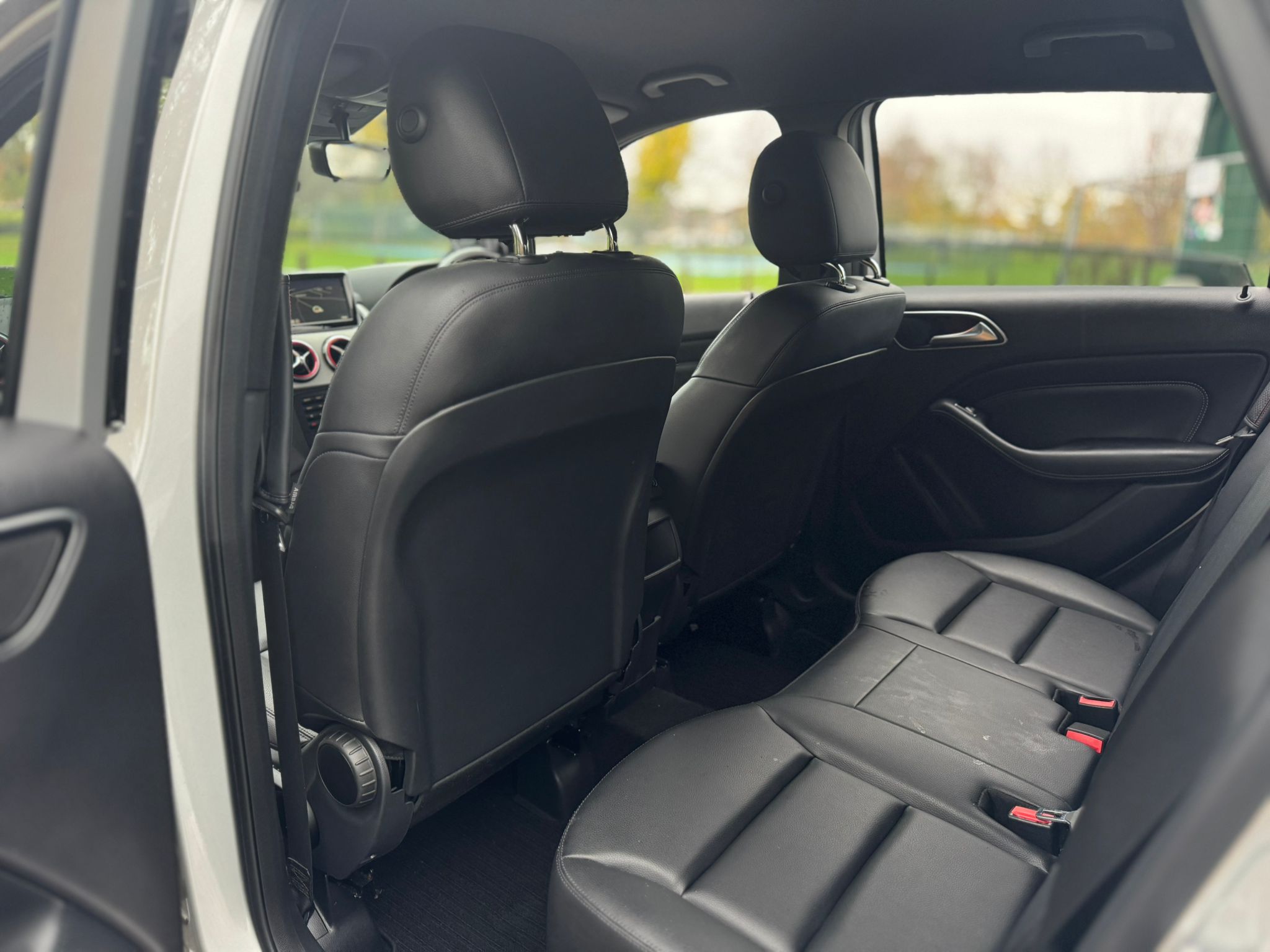 MERCEDES-BENZ B200 BLUEEFFICIENCY SPORT AUTO