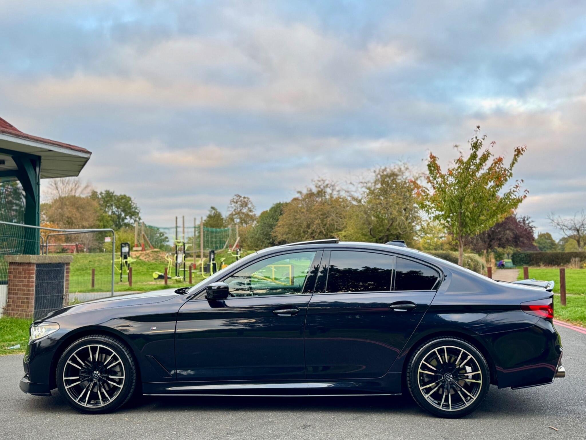 BMW 520D XDRIVE M SPORT AUTO