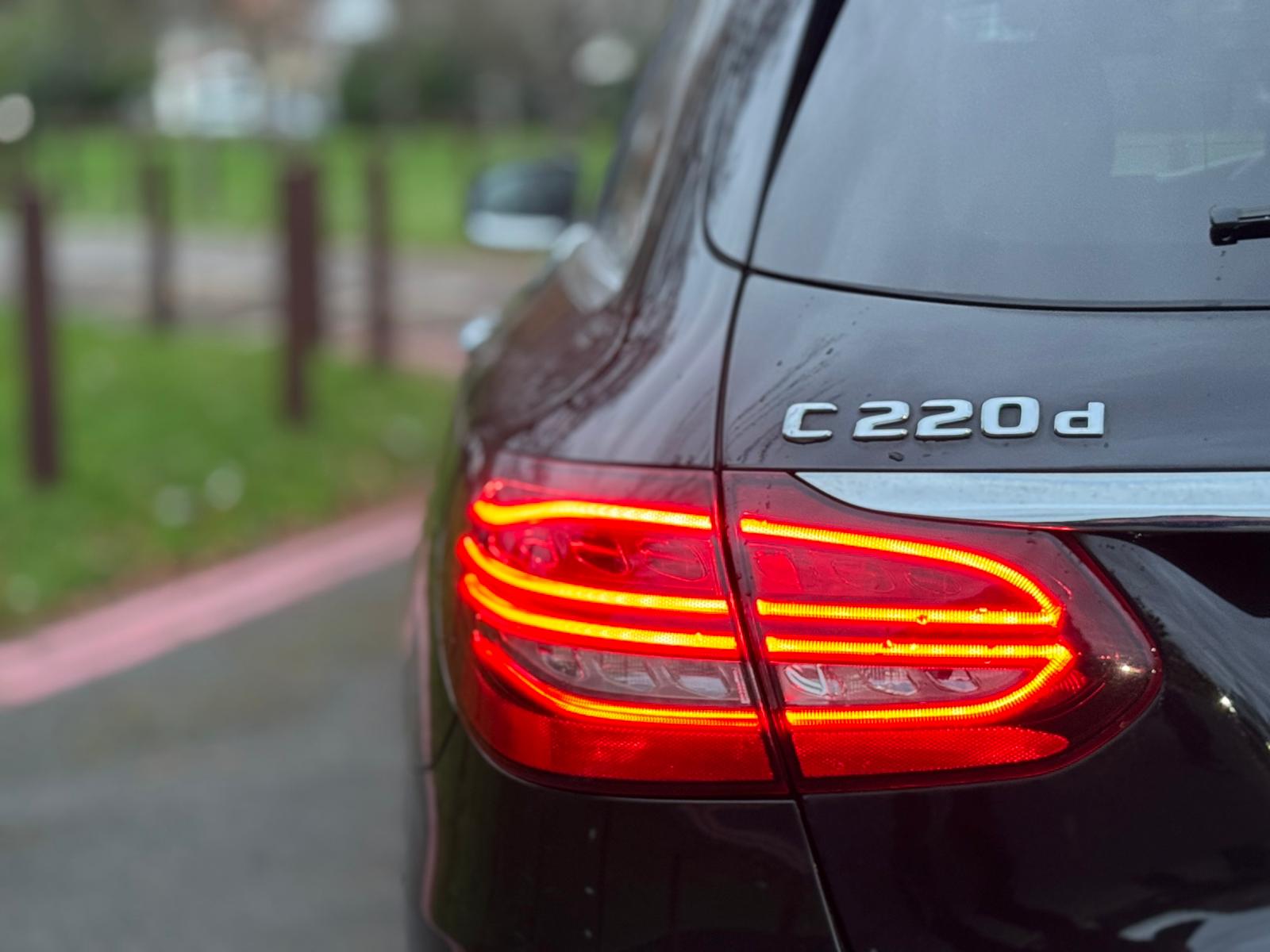 MERCEDES-BENZ C 220 AMG LINE PREMIUM + D A