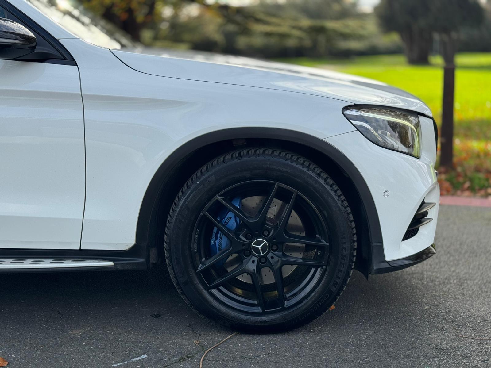 MERCEDES-BENZ GLC 220 D 4M AMG LINE PREM A