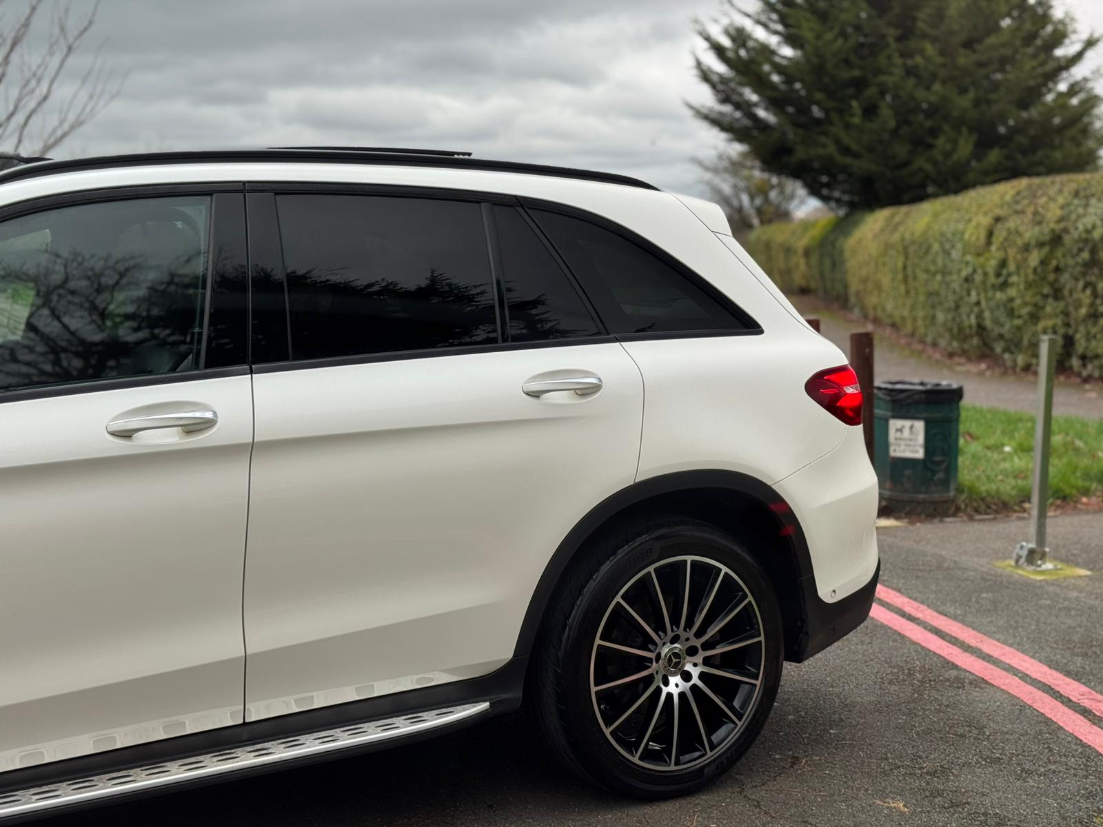 MERCEDES-BENZ GLC 220 D 4M AMG LINE PREM A