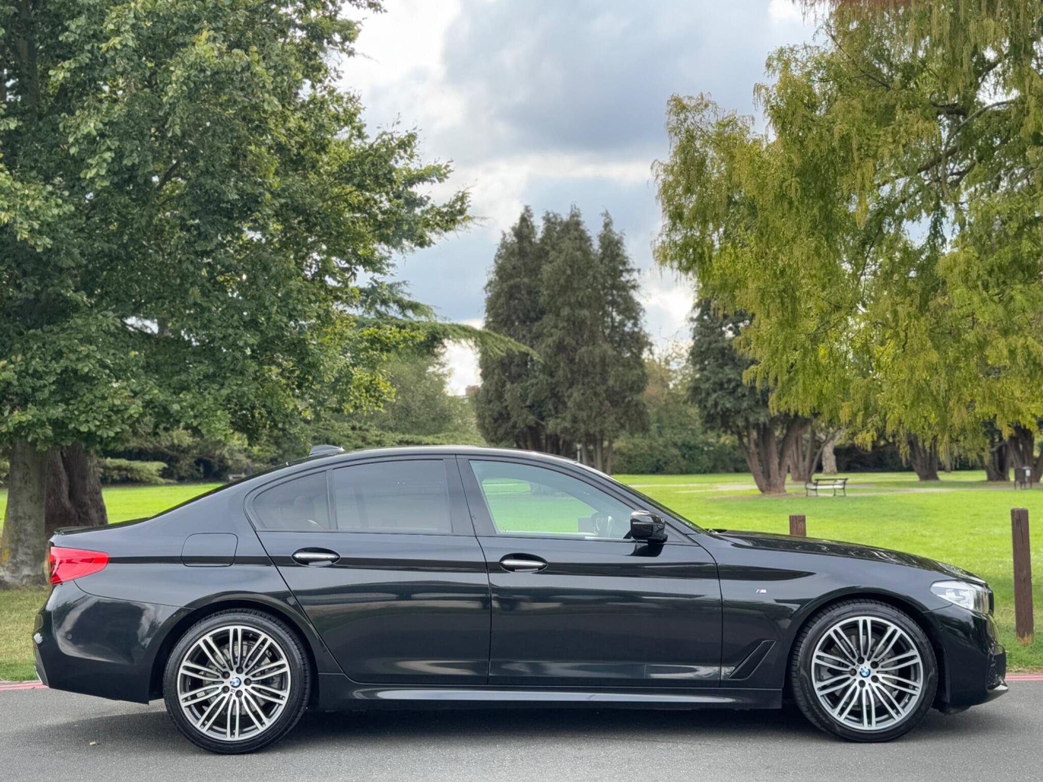 BMW 520D M SPORT AUTO