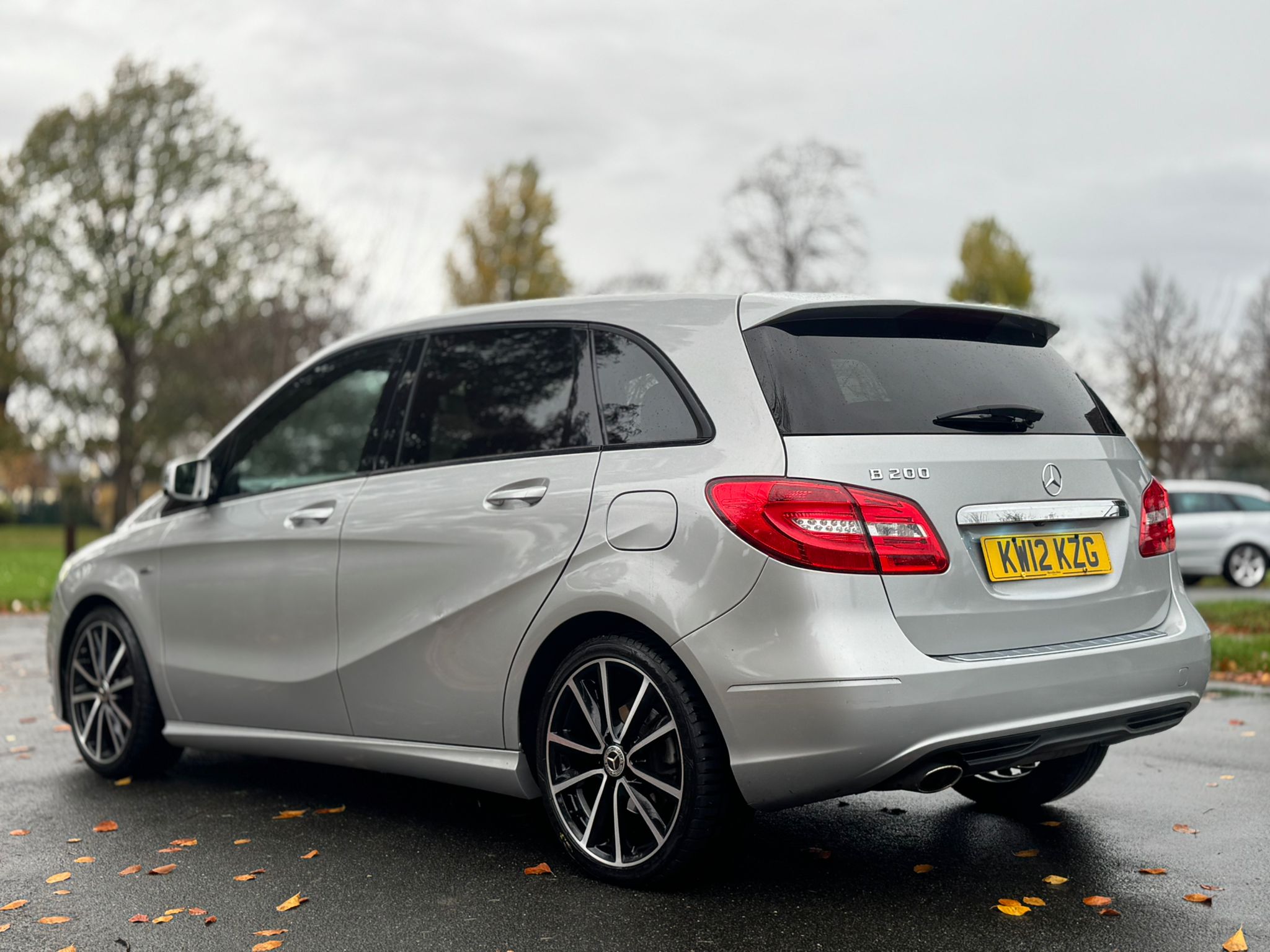MERCEDES-BENZ B200 BLUEEFFICIENCY SPORT AUTO