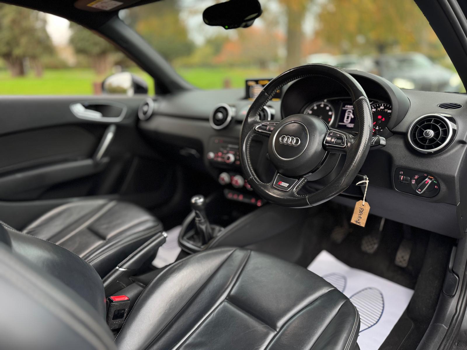 AUDI A1 S LINE BLACK EDITION TFSI