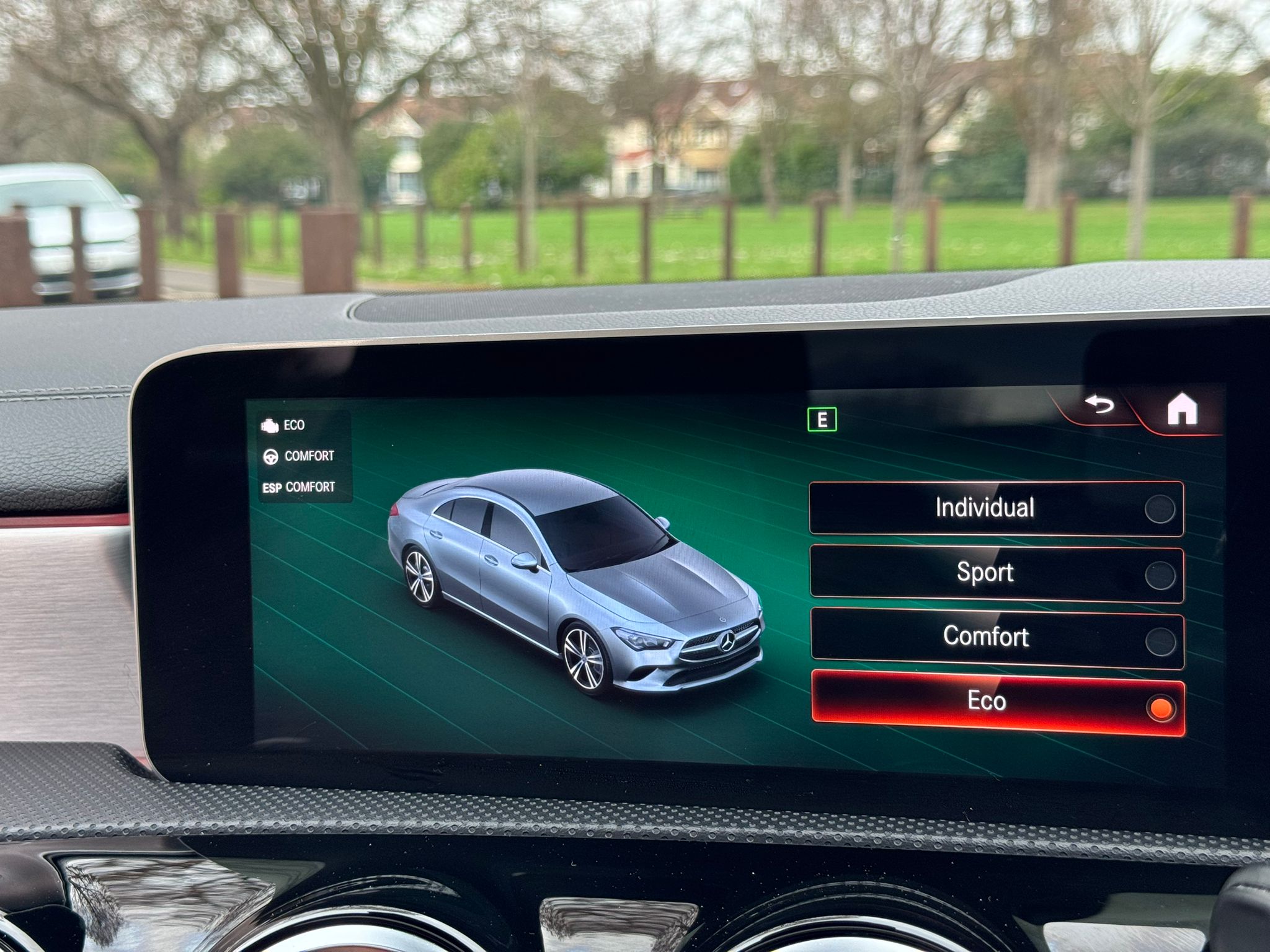 MERCEDES-BENZ CLA 200 AMG LINE PREMIUM + A