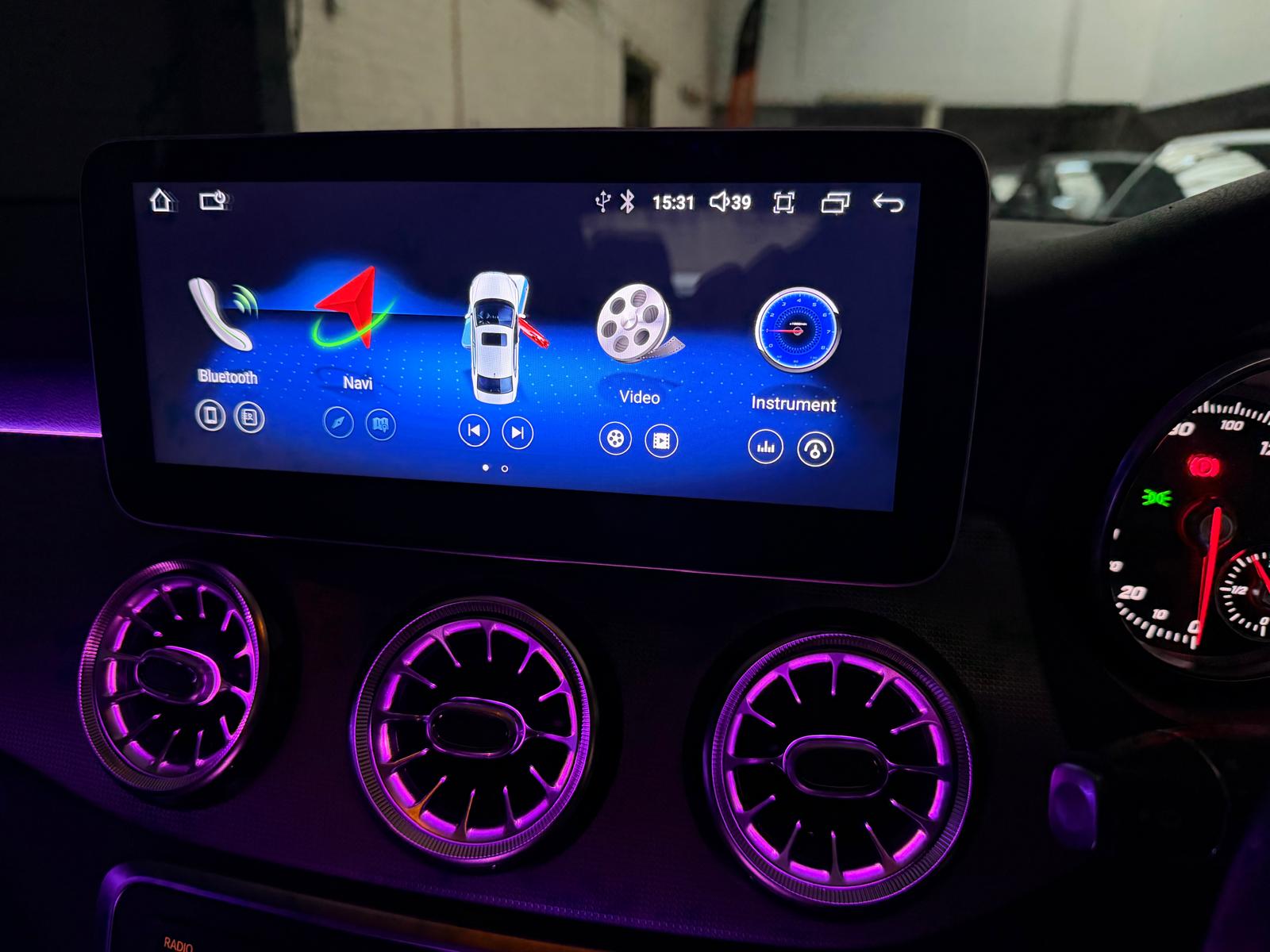 MERCEDES-BENZ CLA 180 SPORT AUTO