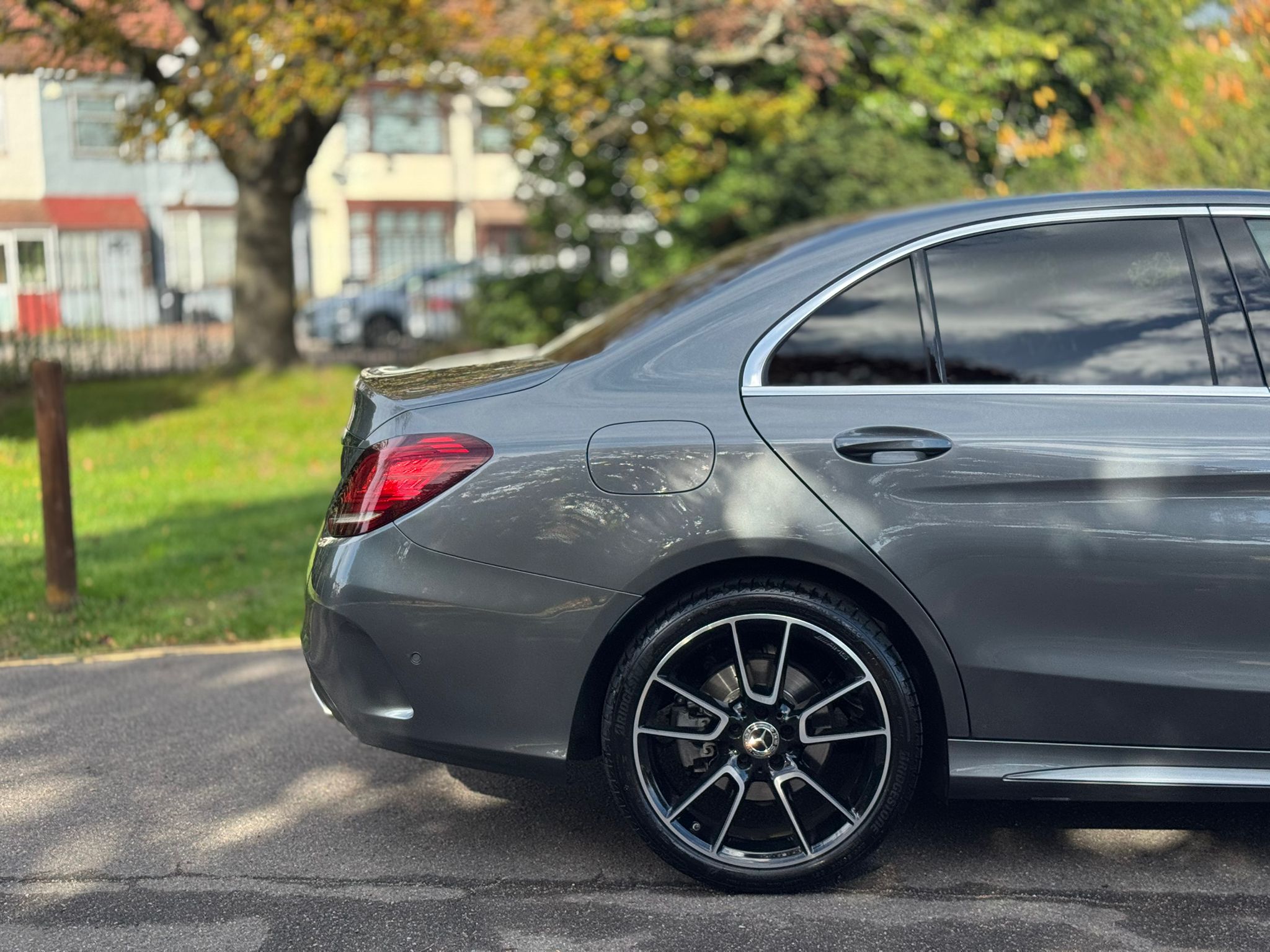MERCEDES-BENZ C 200 AMG LINE PREMIUM AUTO
