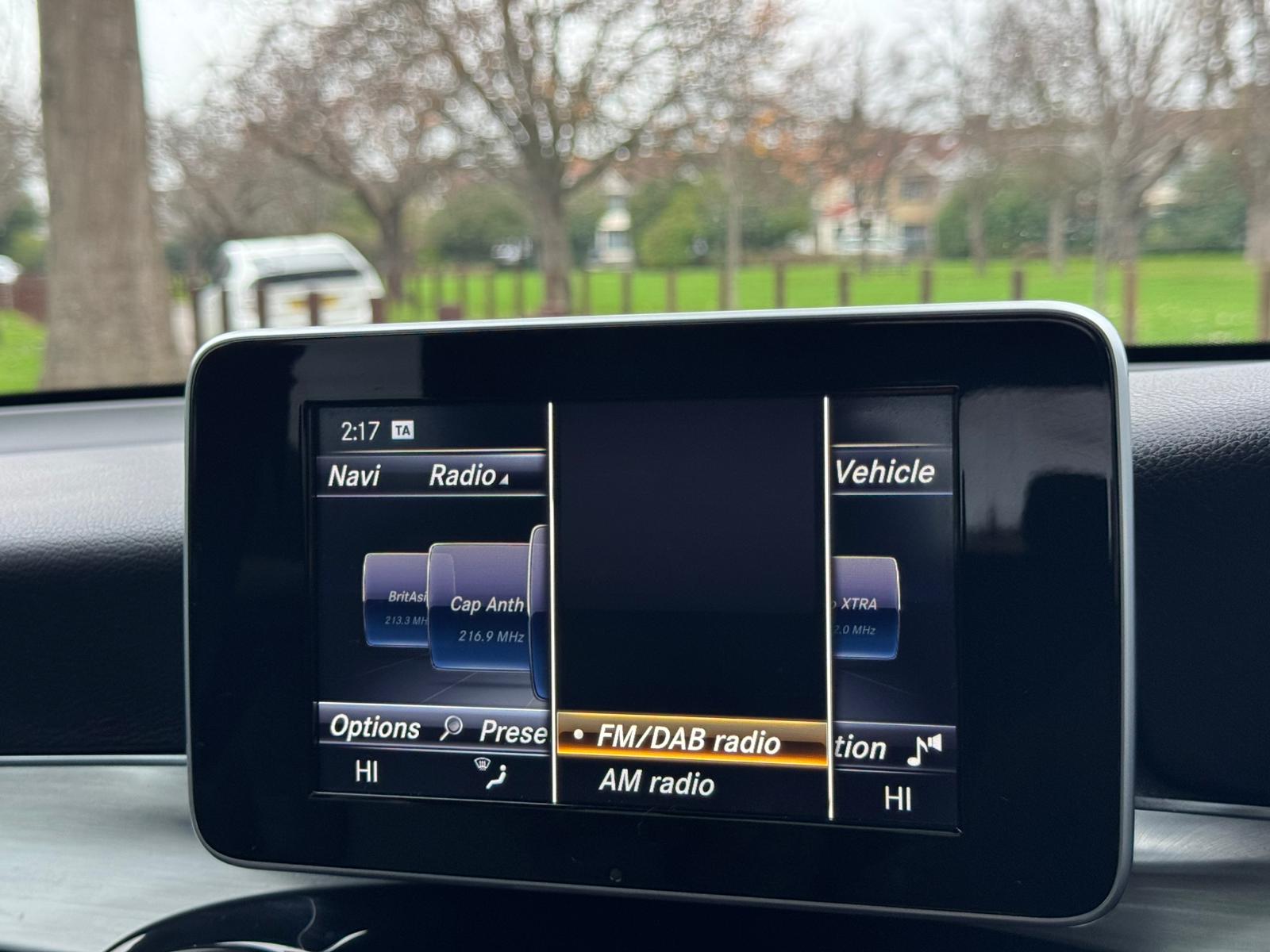 MERCEDES-BENZ GLC 220 D 4M AMG LINE PREM A