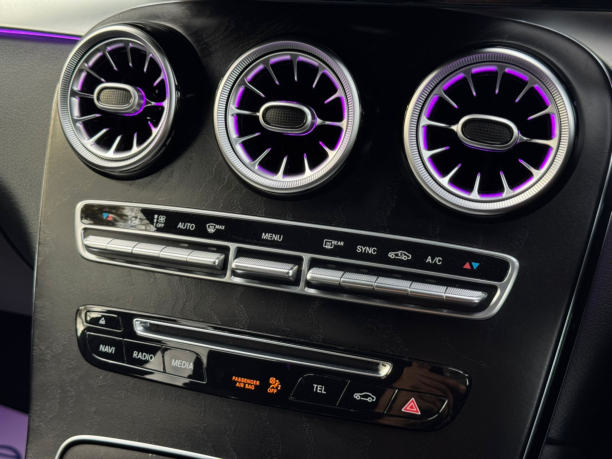 MERCEDES-BENZ GLC 220 D 4M AMG LINE PREM A