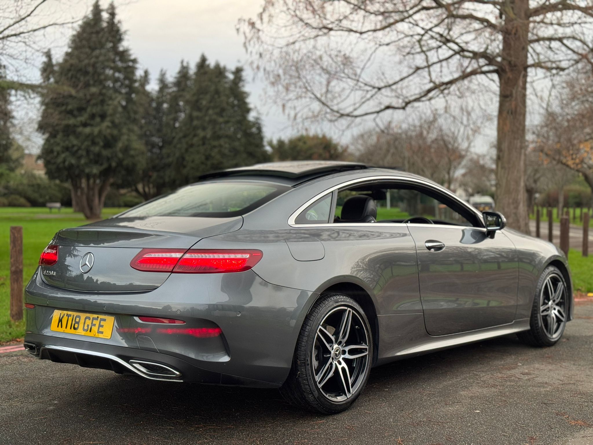 MERCEDES-BENZ E 220 D AMG LINE PREMIUM AUTO