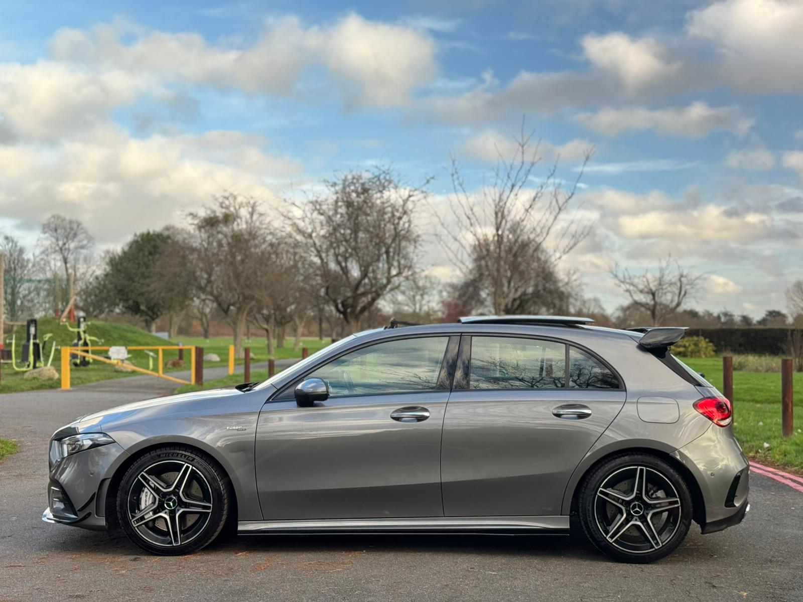 MERCEDES-BENZ AMG A 35 4MATIC PREMIUM + AUTO
