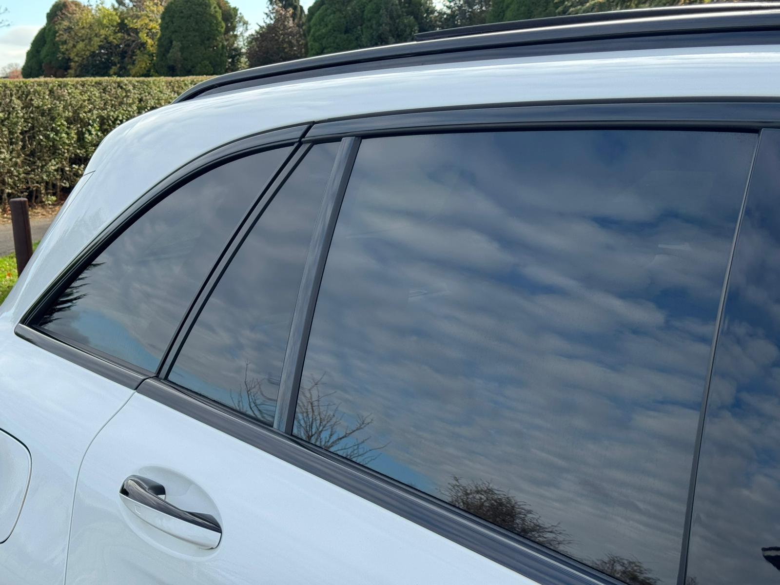 MERCEDES-BENZ GLC 220 D 4M AMG LINE PREM A