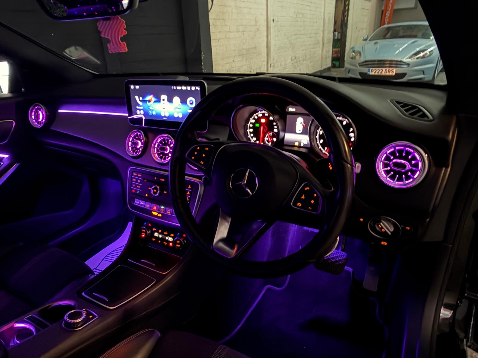 MERCEDES-BENZ CLA 180 SPORT AUTO