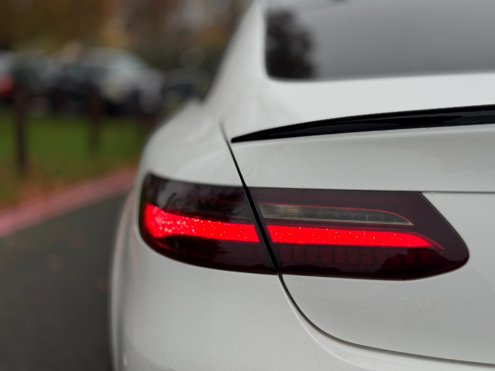 MERCEDES-BENZ E 220 D AMG LINE AUTO