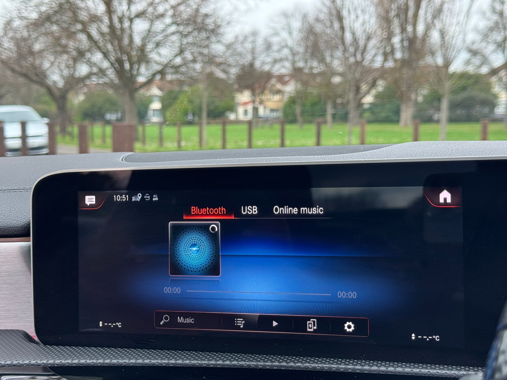 MERCEDES-BENZ CLA 200 AMG LINE PREMIUM + A