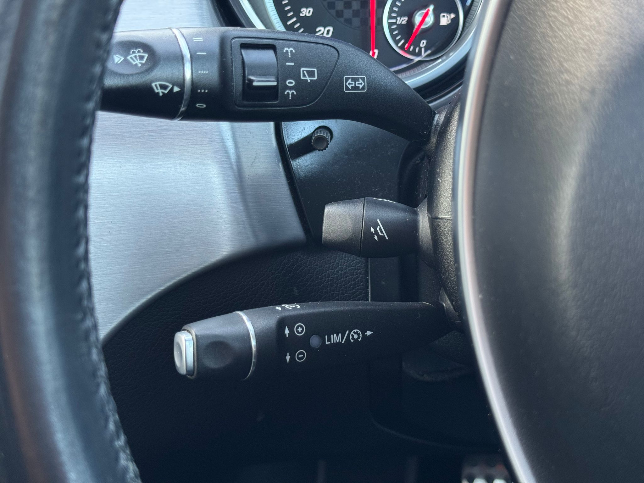 MERCEDES-BENZ GLE 250 D 4M AMG LINE PREM A