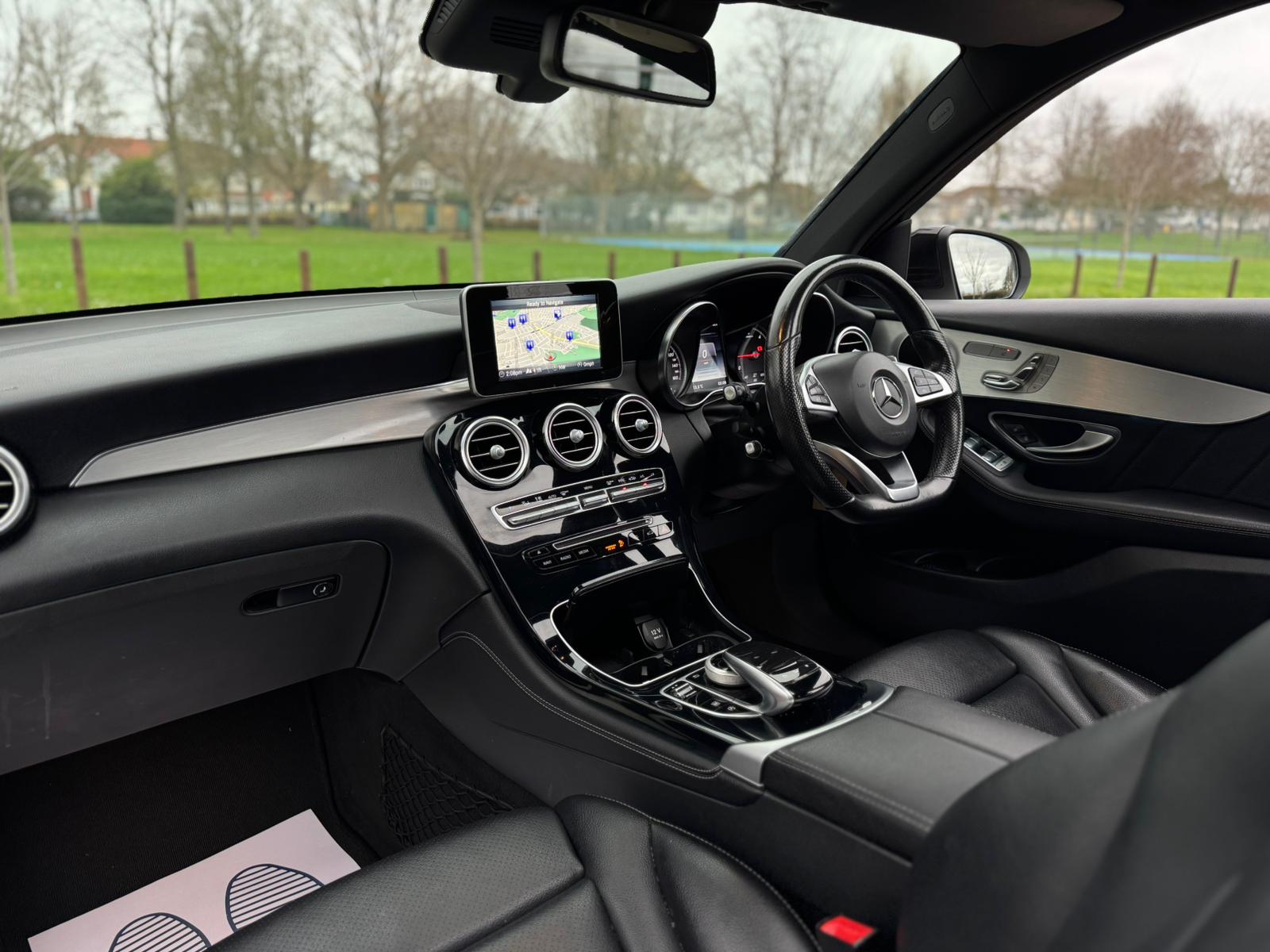 MERCEDES-BENZ GLC 220 D 4M AMG LINE PREM A