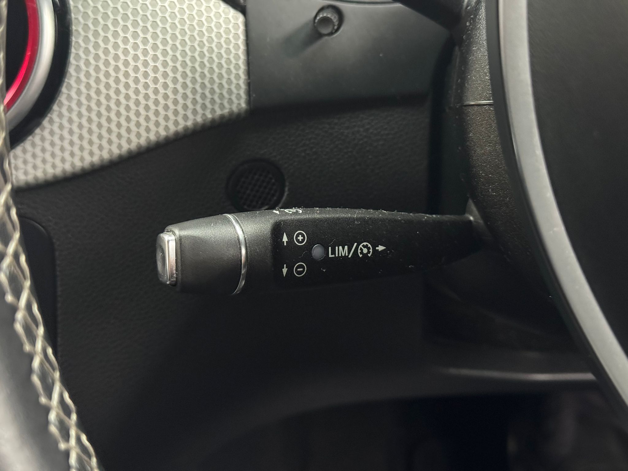 MERCEDES-BENZ B200 BLUEEFFICIENCY SPORT AUTO