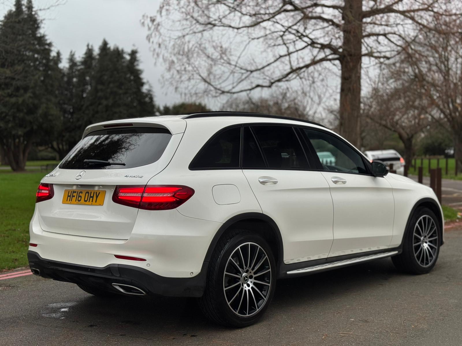 MERCEDES-BENZ GLC 220 D 4M AMG LINE PREM A