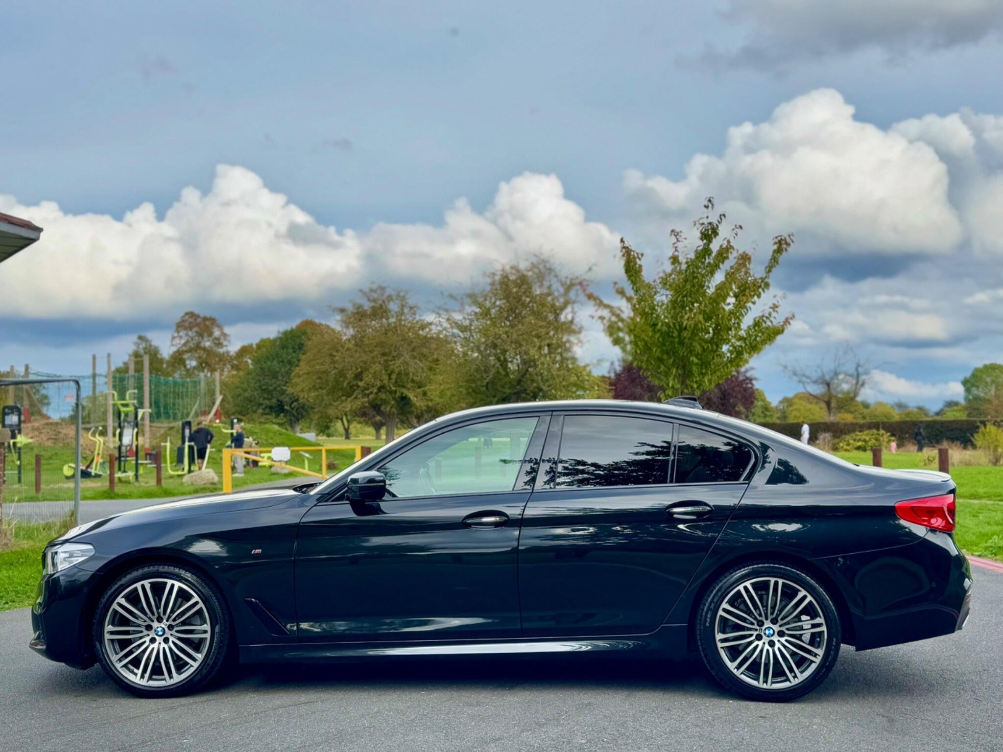 BMW 520D M SPORT AUTO