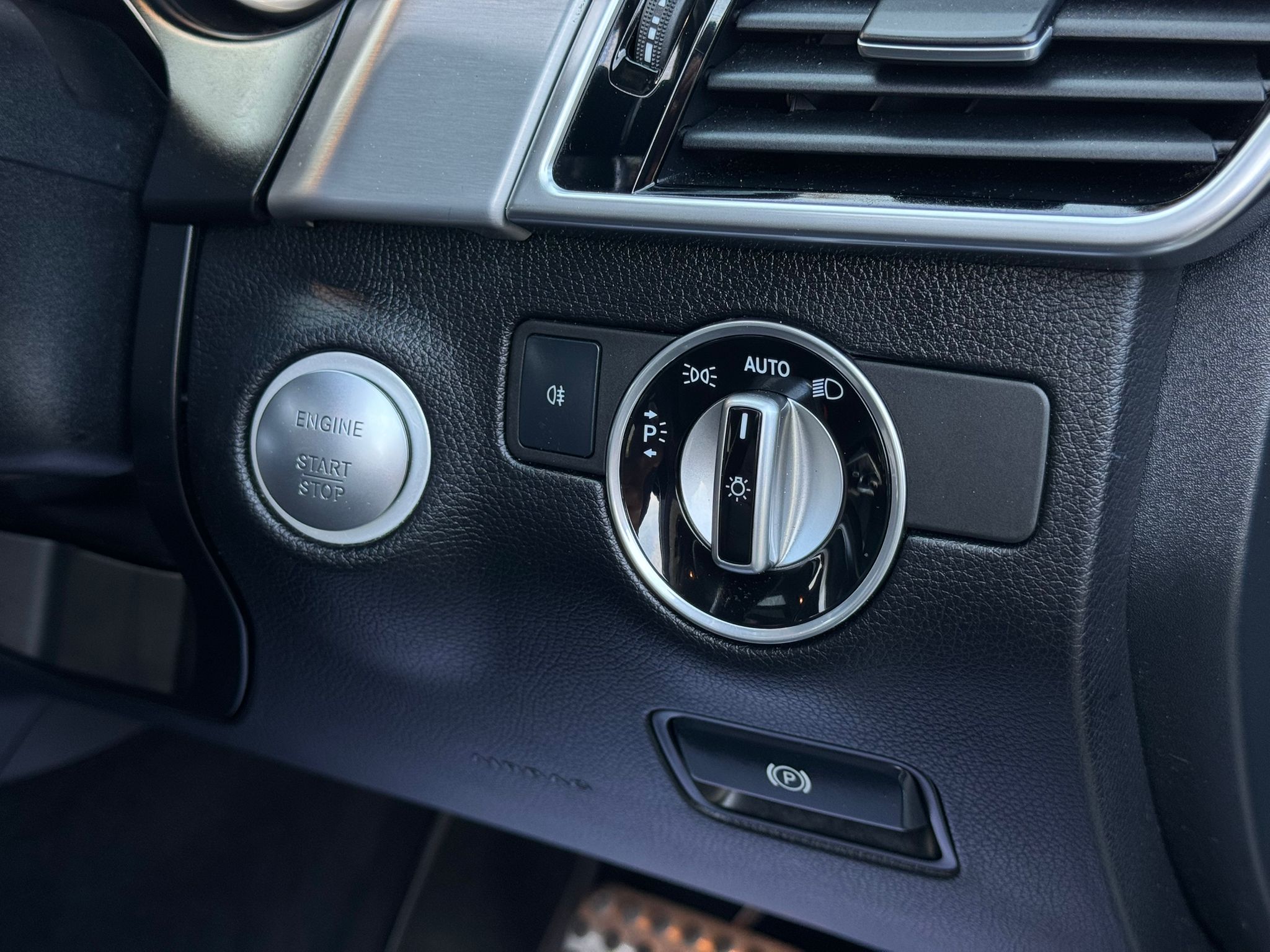 MERCEDES-BENZ GLE 250 D 4M AMG LINE PREM A