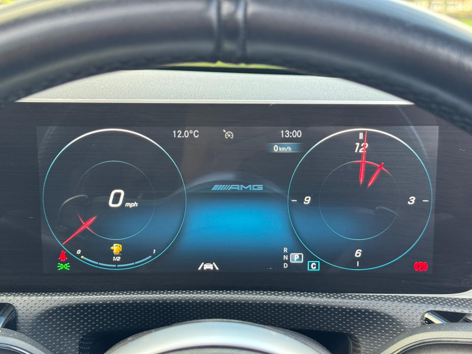 MERCEDES-BENZ AMG A 35 4MATIC PREMIUM + AUTO