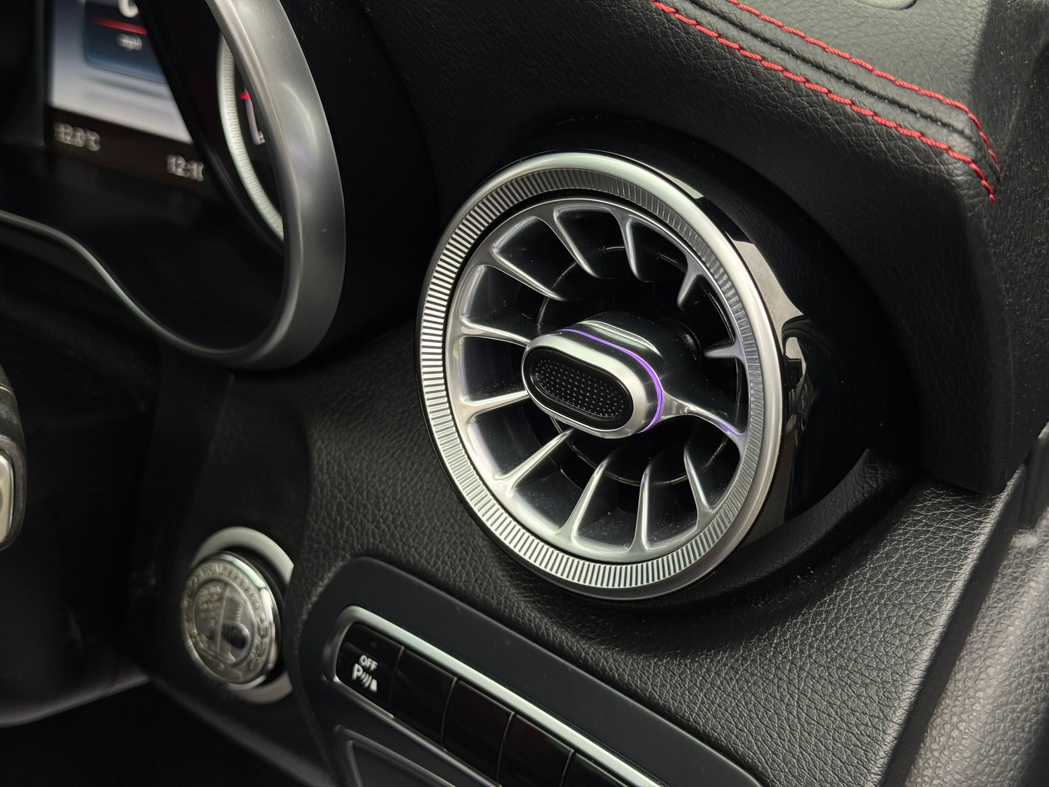 MERCEDES-BENZ AMG C 43 PREMIUM + 4MATIC A