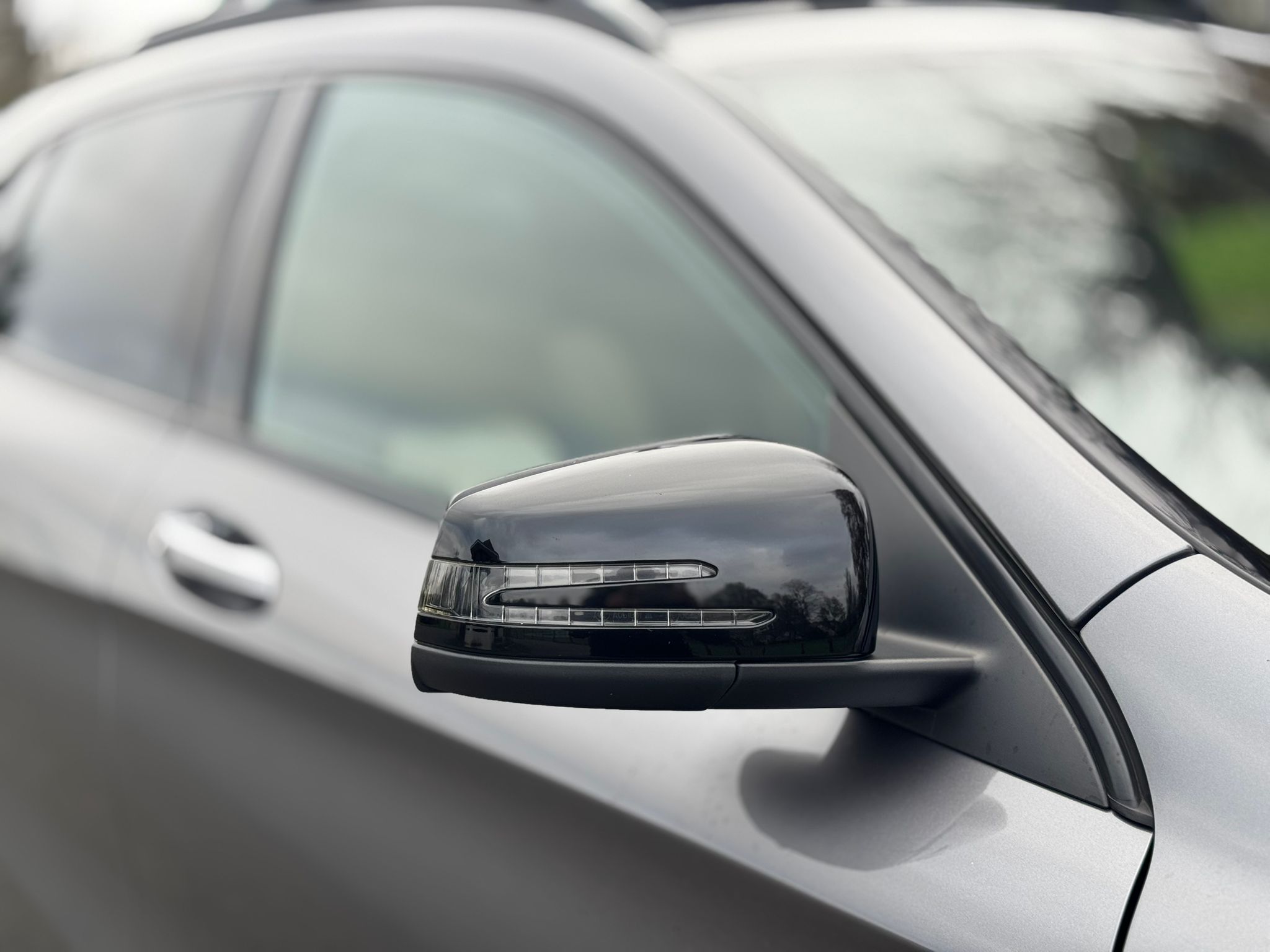 MERCEDES-BENZ GLA 220 D 4MAT AMG LINE PREM+A