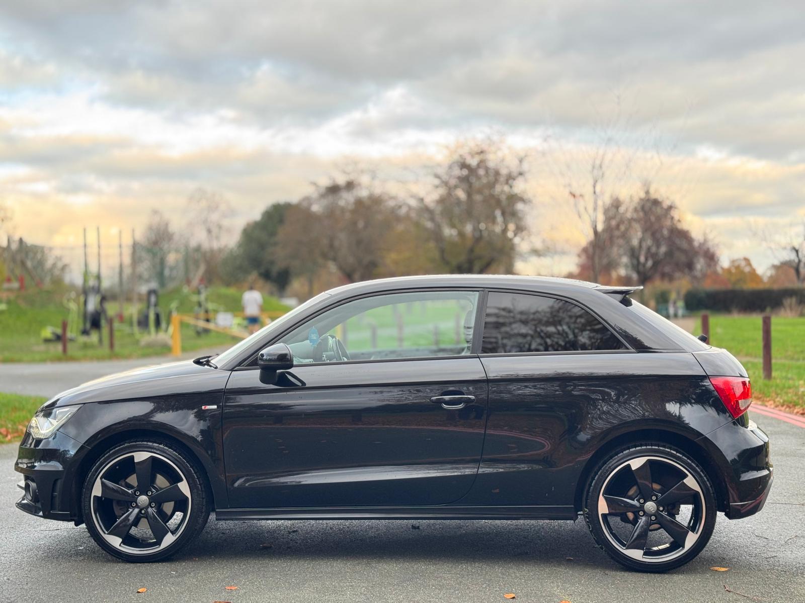 AUDI A1 S LINE BLACK EDITION TFSI