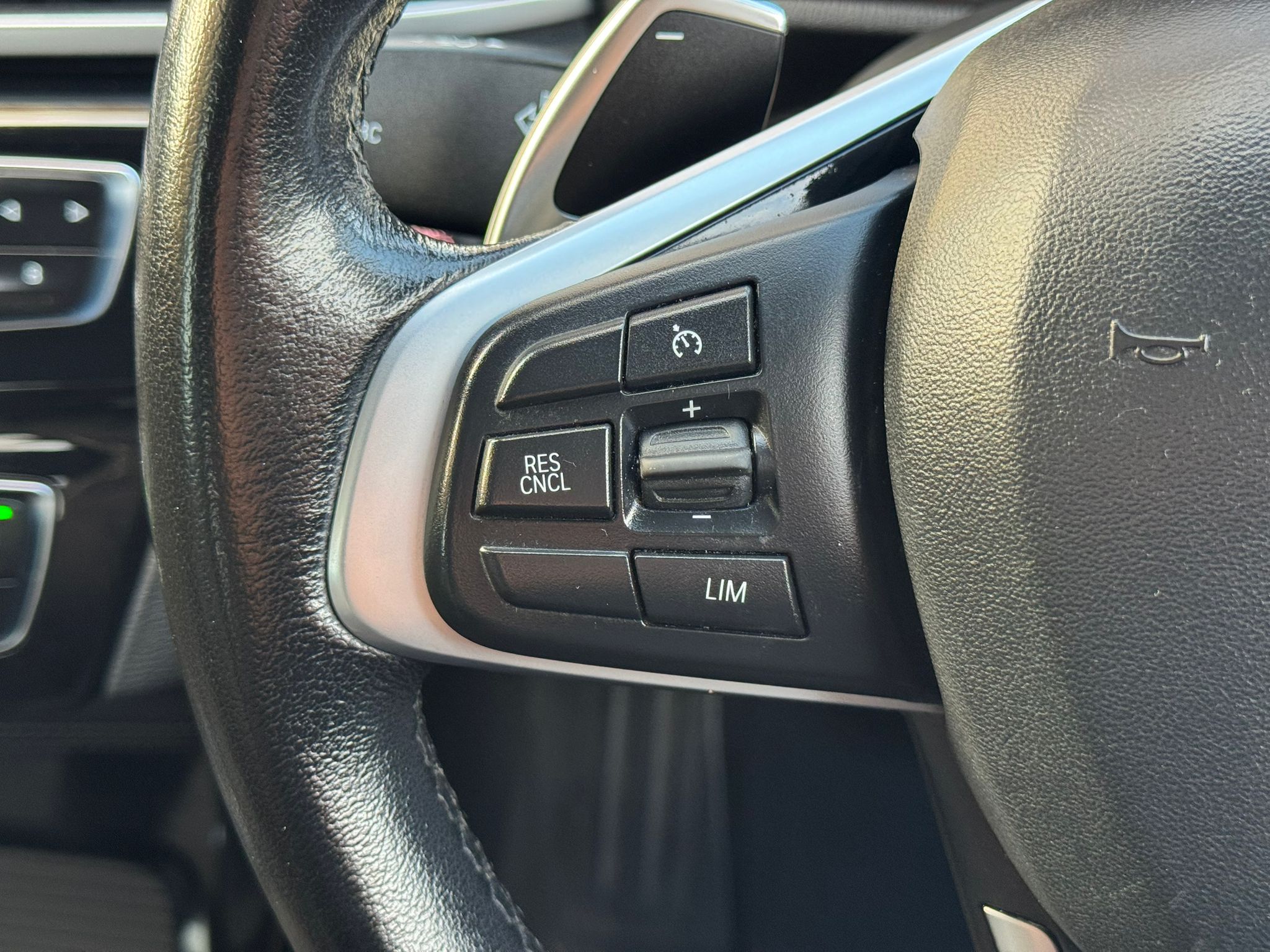 BMW X1 SDRIVE20I XLINE AUTO