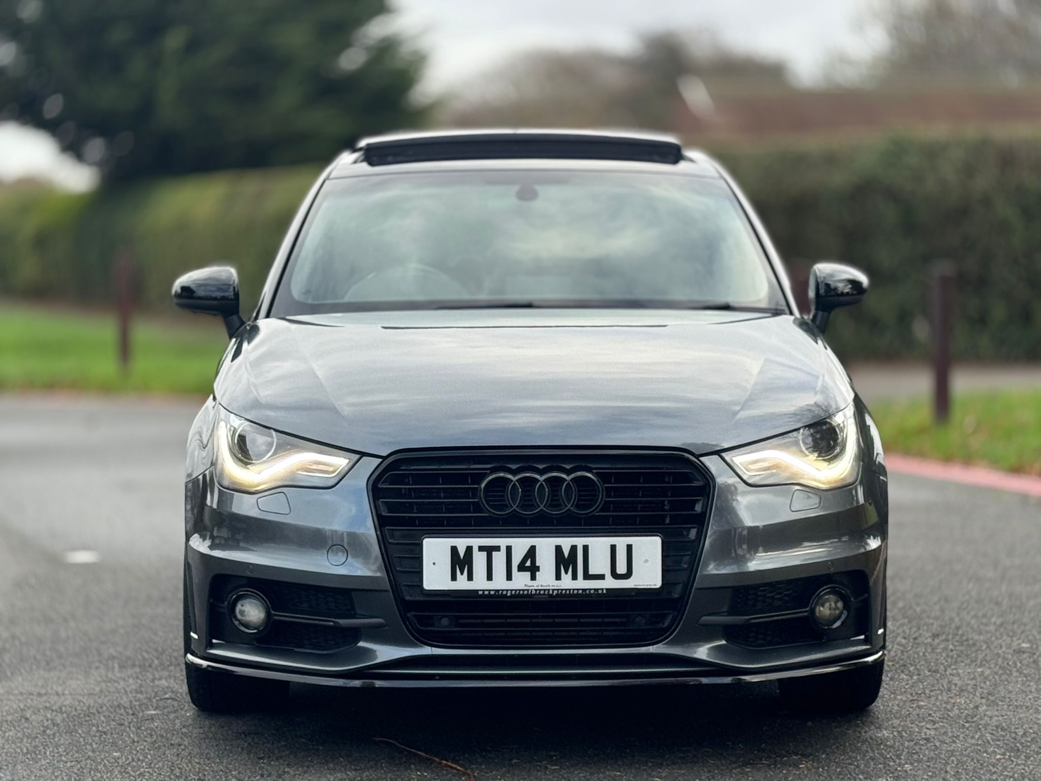 AUDI A1 S LINE BLACK ED-N TFSI S-A