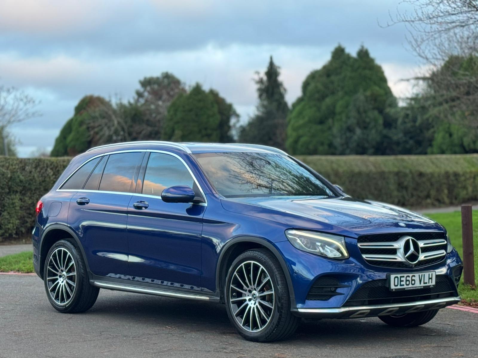 MERCEDES-BENZ GLC 250 D 4MATIC AMG LINE AUTO
