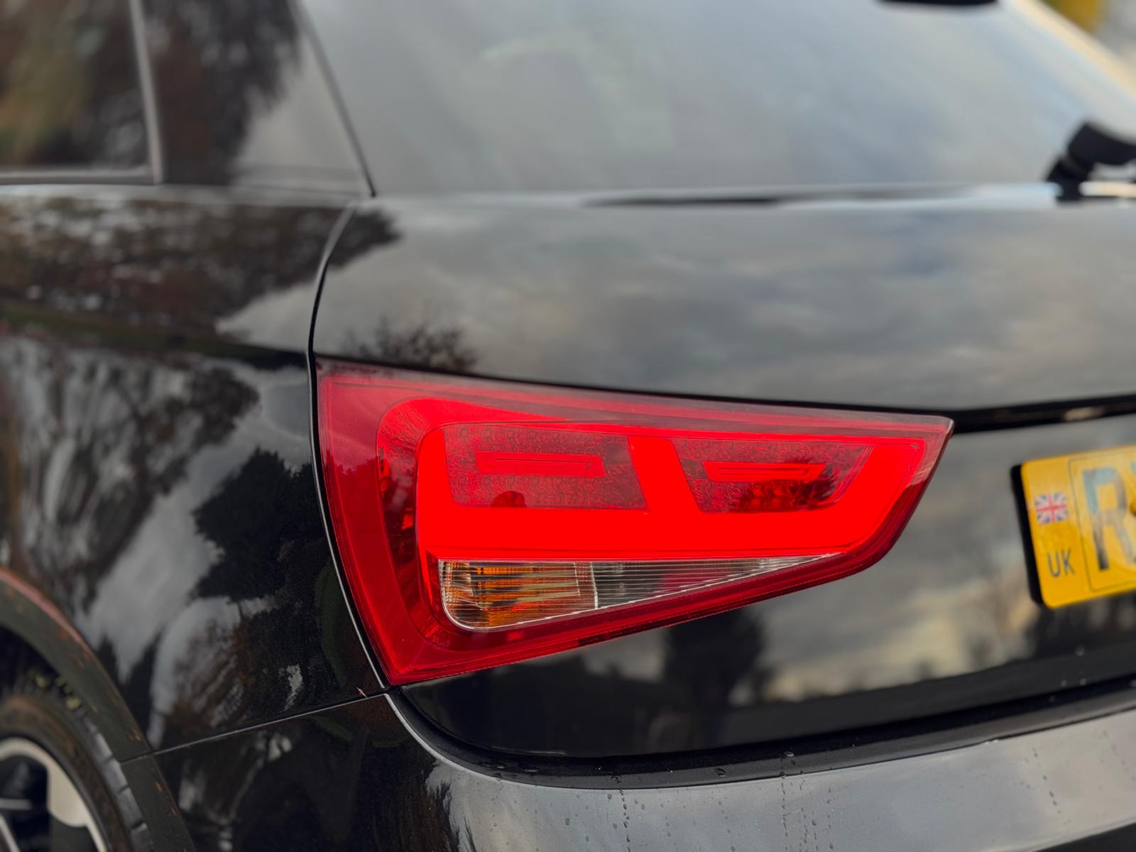 AUDI A1 S LINE BLACK EDITION TFSI