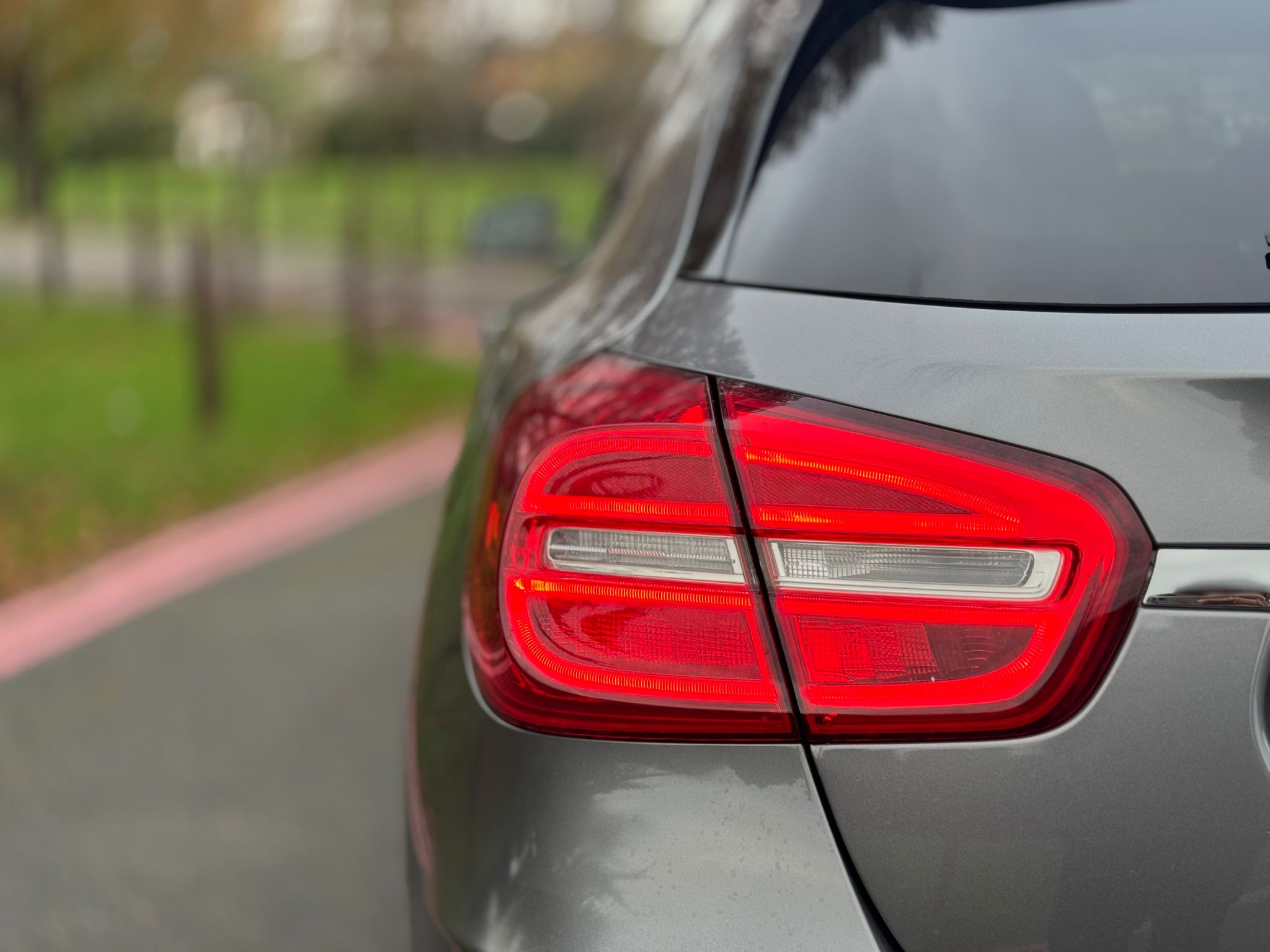 MERCEDES-BENZ GLA 220 D 4MAT AMG LINE PREM+A